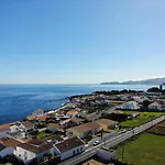 بيت للعطل Azores Cow House Calhetas