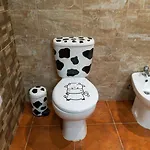 بيت للعطل Azores Cow House *