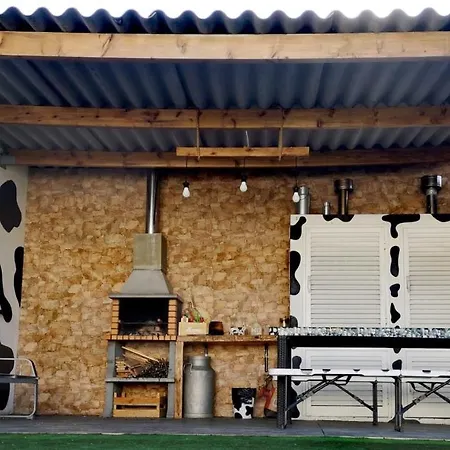 Azores Cow House Nyaraló Calhetas